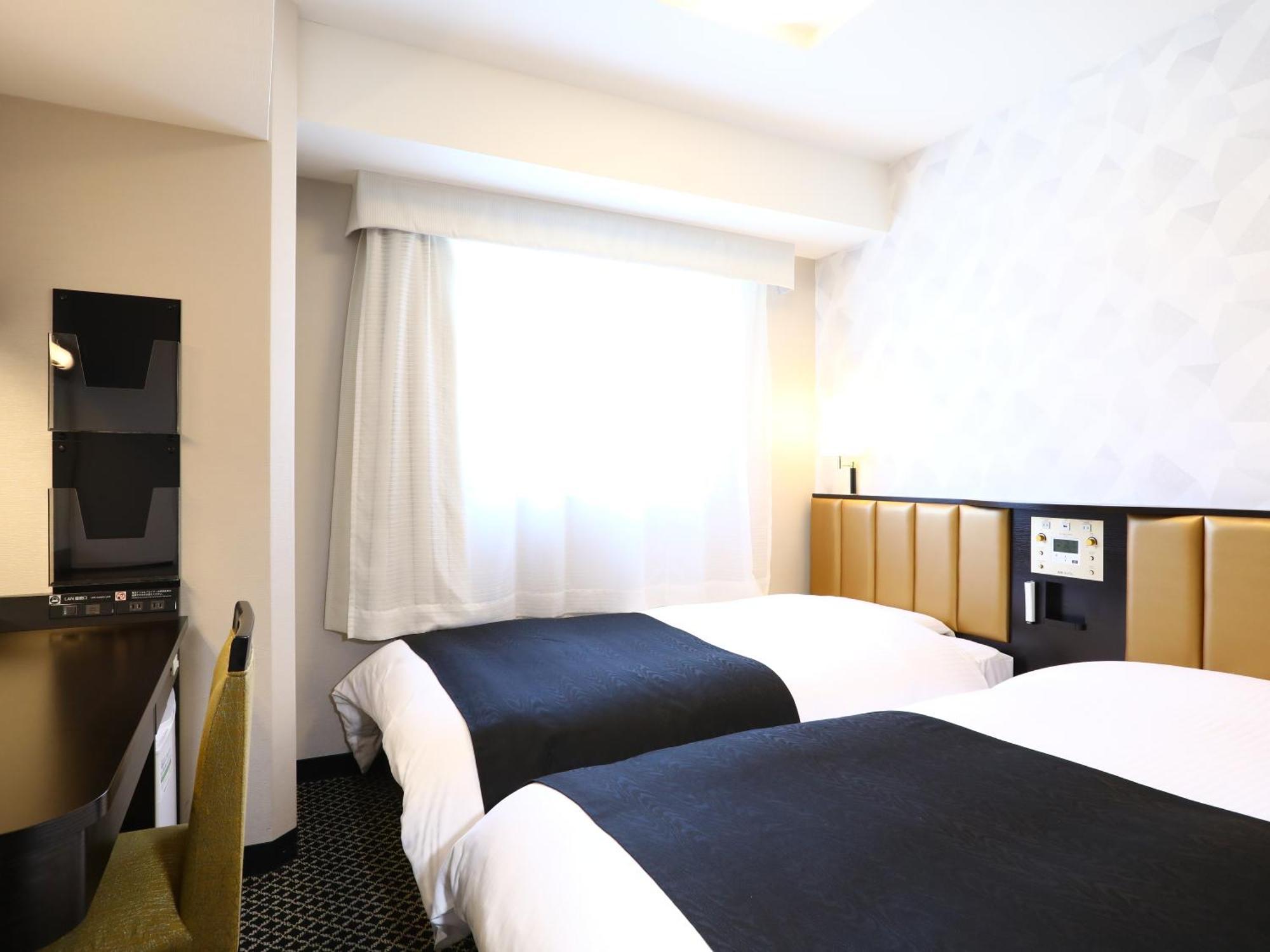 APA Hotel Iidabashi Ekimae Tokyo Bagian luar foto